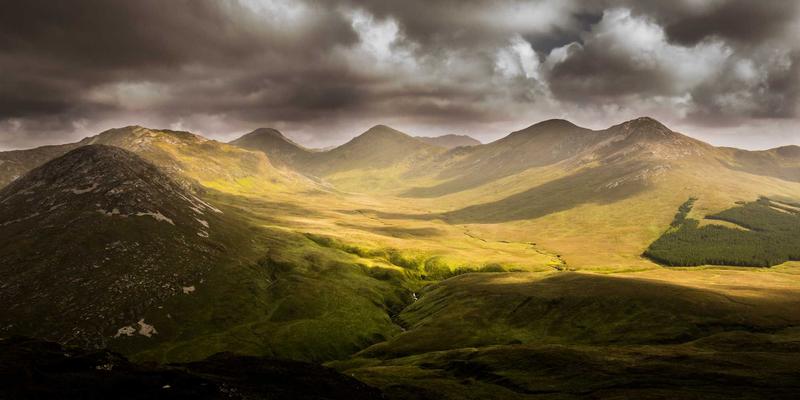 硬核人才争夺战：北京盛世英才如何为半导体/生物医药企业打造垂直猎头解决方案
